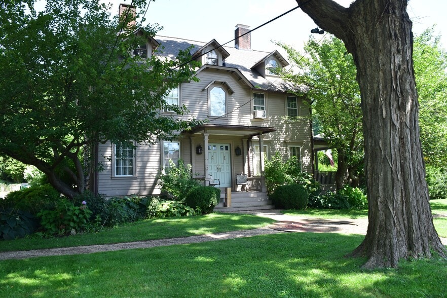 259 Main St S, Woodbury, CT for lease - Building Photo - Image 3 of 24
