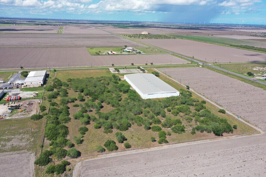 5806 E Grimes Ave, Harlingen, TX à louer - Photo du bâtiment - Image 3 de 5