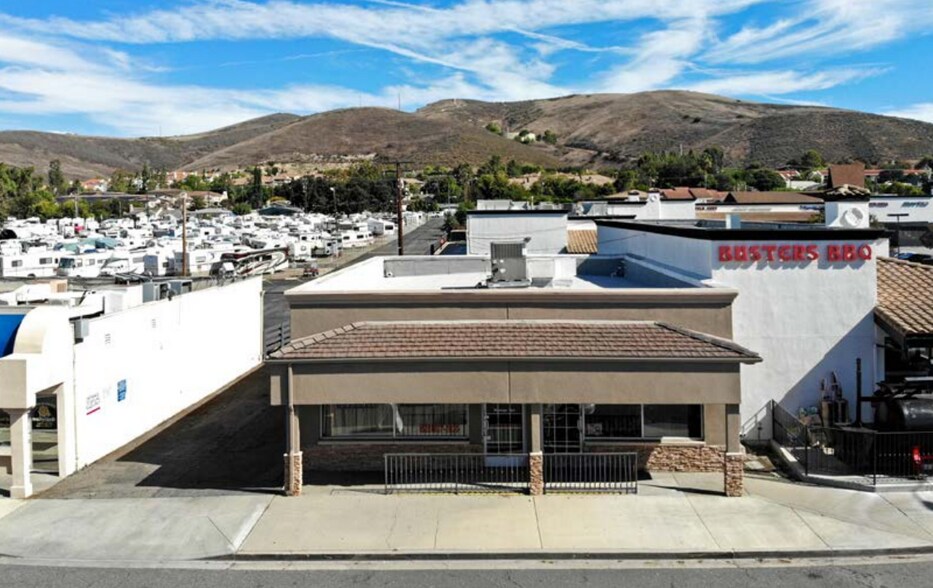 2831 E Thousand Oaks Blvd, Thousand Oaks, CA à vendre - Photo du bâtiment - Image 2 de 4