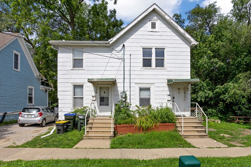 15 S Johnson St, Iowa City, IA for sale - Primary Photo - Image 1 of 6
