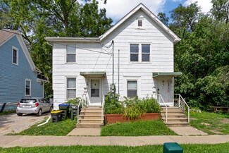 More details for 15 S Johnson St, Iowa City, IA - Multifamily for Sale