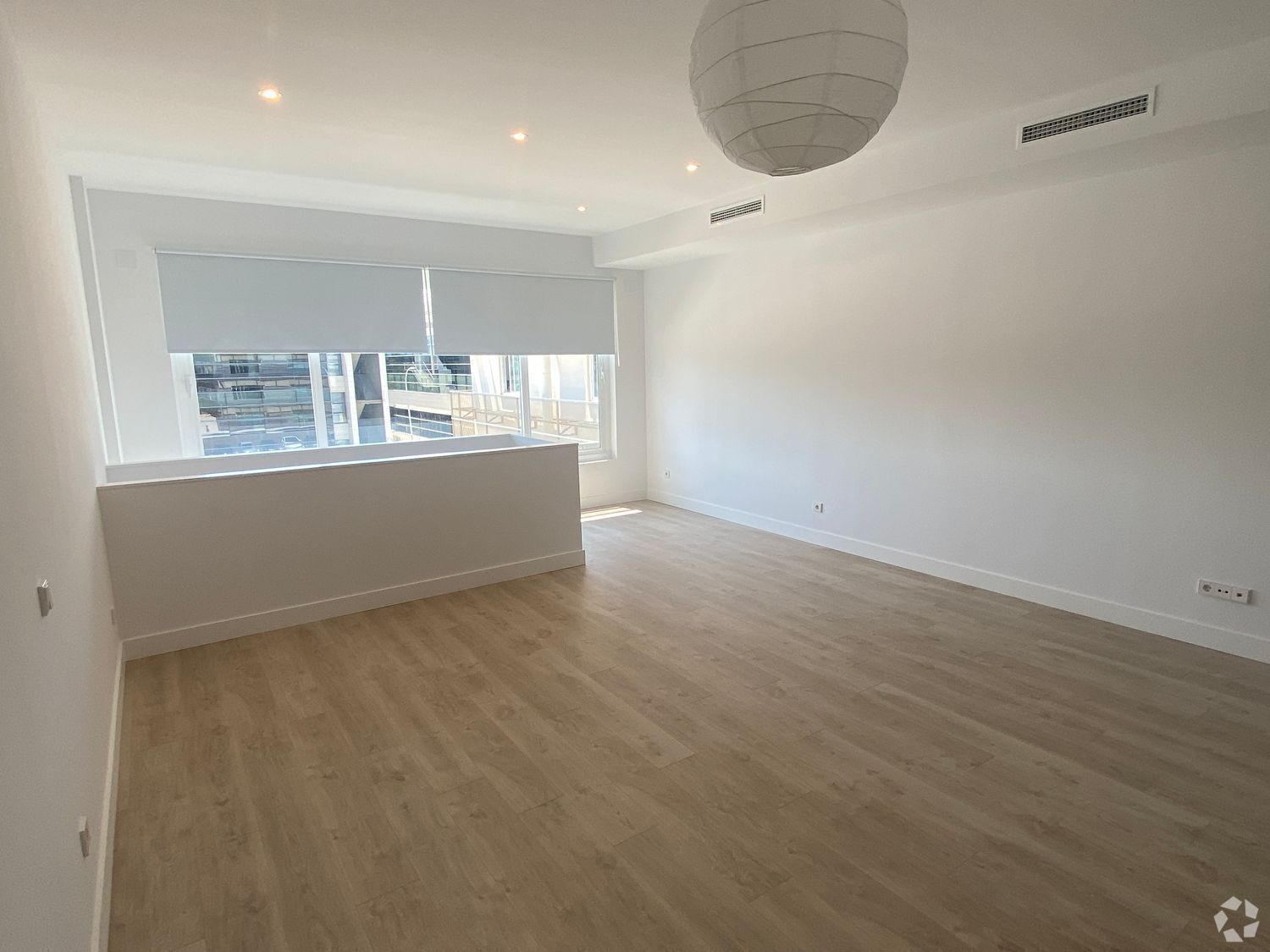 Office in Alcobendas, Madrid for lease Interior Photo- Image 1 of 2