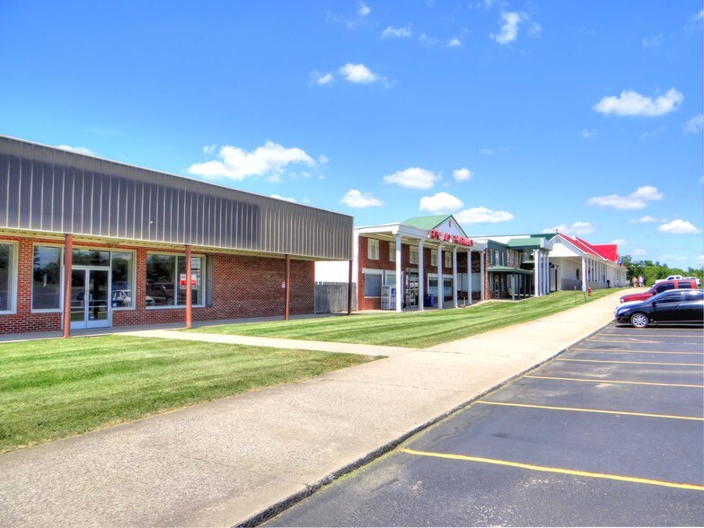 150 Pleasant Retreat Dr, Lancaster, KY à louer - Photo du bâtiment - Image 2 de 6