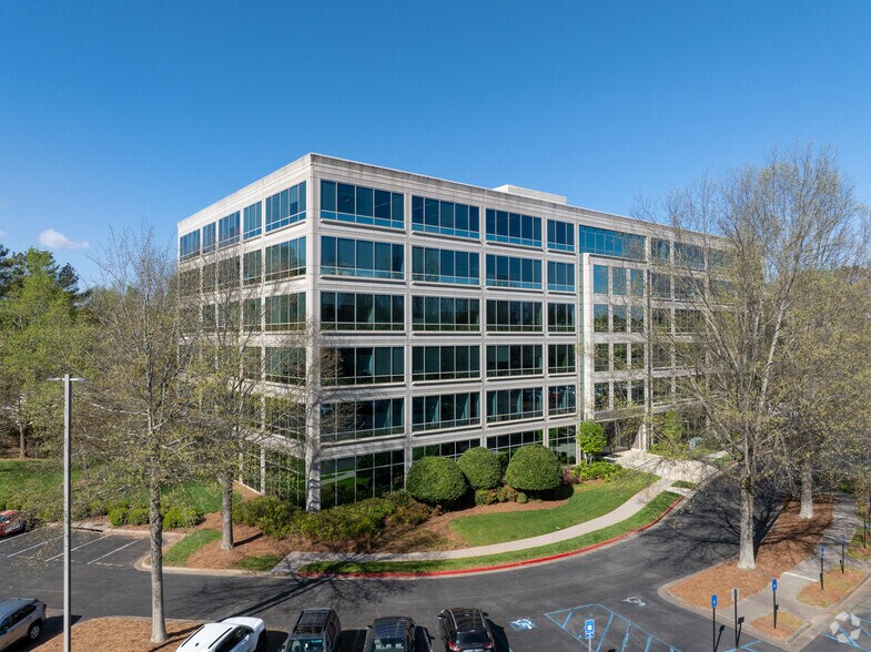 3025 Windward Plaza Dr, Alpharetta, GA à louer - Photo principale - Image 1 de 15
