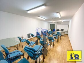 Office in Cuenca, Cuenca for lease Interior Photo- Image 2 of 5