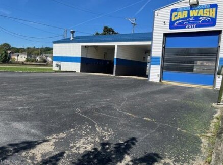 260 Columbia St, Leetonia, OH à vendre - Photo du bâtiment - Image 3 de 6