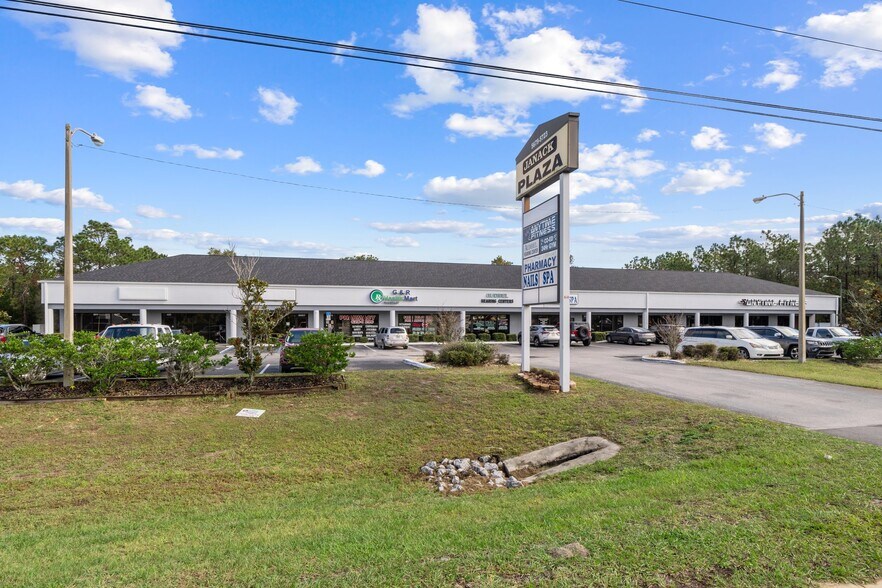 5707 S Suncoast Blvd, Homosassa, FL à louer - Photo du bâtiment - Image 1 de 8