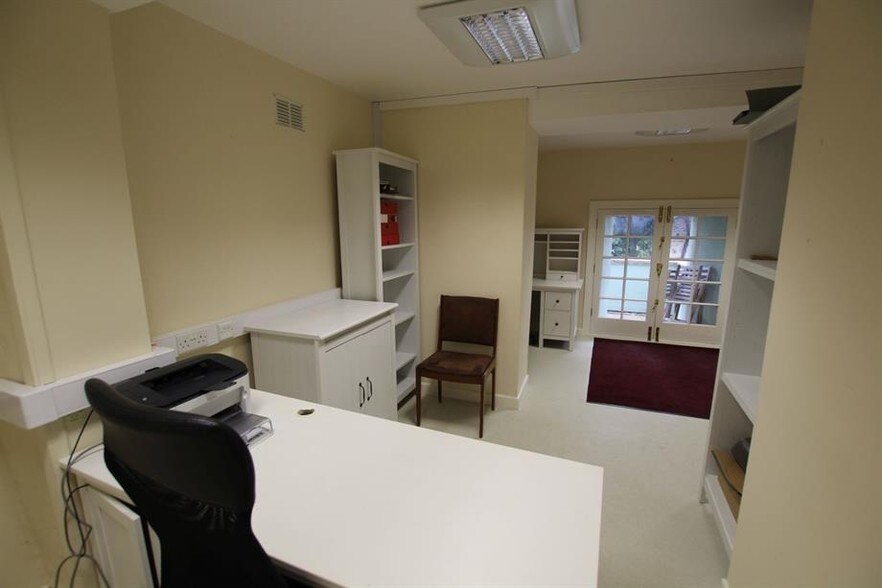 10 Priory Hl, Brecon à vendre - Photo intérieure - Image 3 de 44