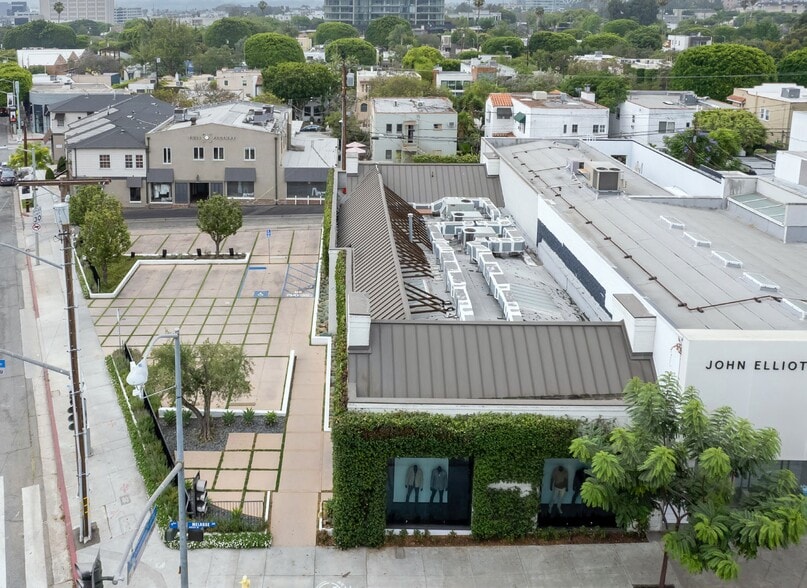 8804 Melrose Ave, West Hollywood, CA for sale - Primary Photo - Image 1 of 4