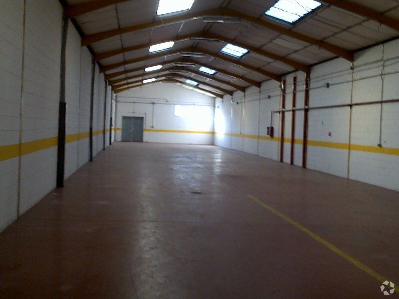 Industrial in Getafe, MAD for lease Primary Photo- Image 1 of 4