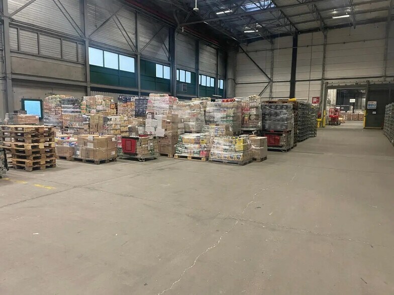 Flex dans Fretin à louer - Photo du bâtiment - Image 2 de 9