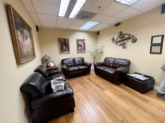 111 Deerwood Rd, San Ramon, CA 94583 - Unit 360 -  - Interior Photo - Image 2 of 11
