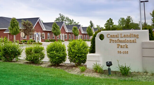 Plus de détails pour 95 Canal Landing Blvd, Rochester, NY - Bureau, Médical à louer