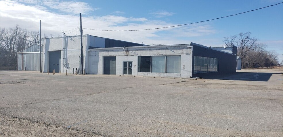 3701 W Highway 30, Fremont, NE à louer - Photo du bâtiment - Image 3 de 4