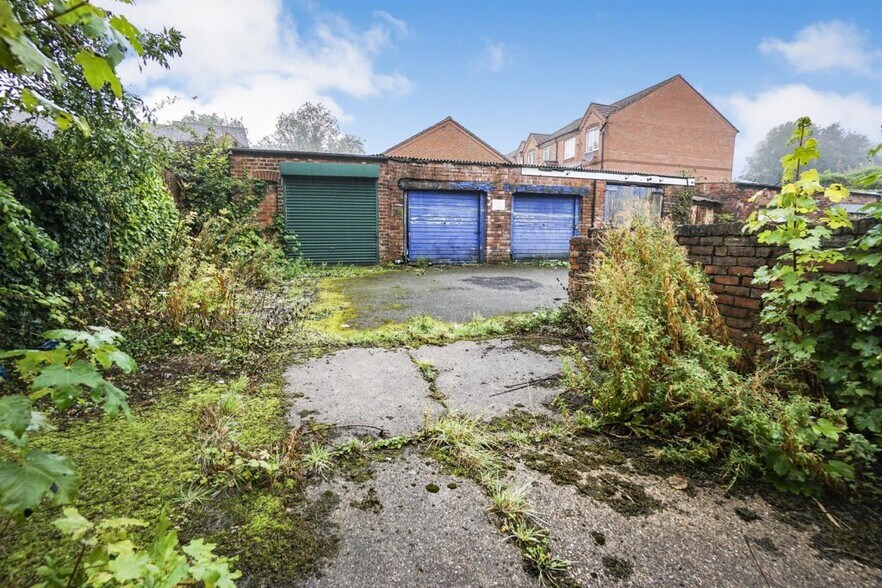 5 Colonade, Shirebrook à vendre - Photo du bâtiment - Image 3 de 4