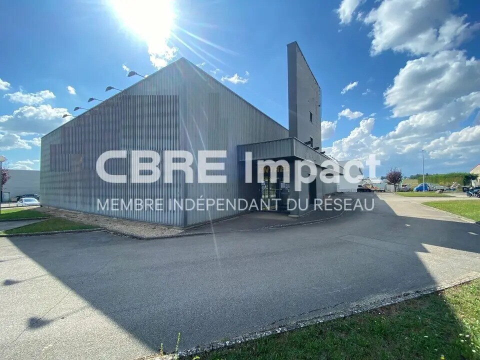 Flex dans Sennecey-lès-Dijon à louer Photo du bâtiment- Image 1 de 8