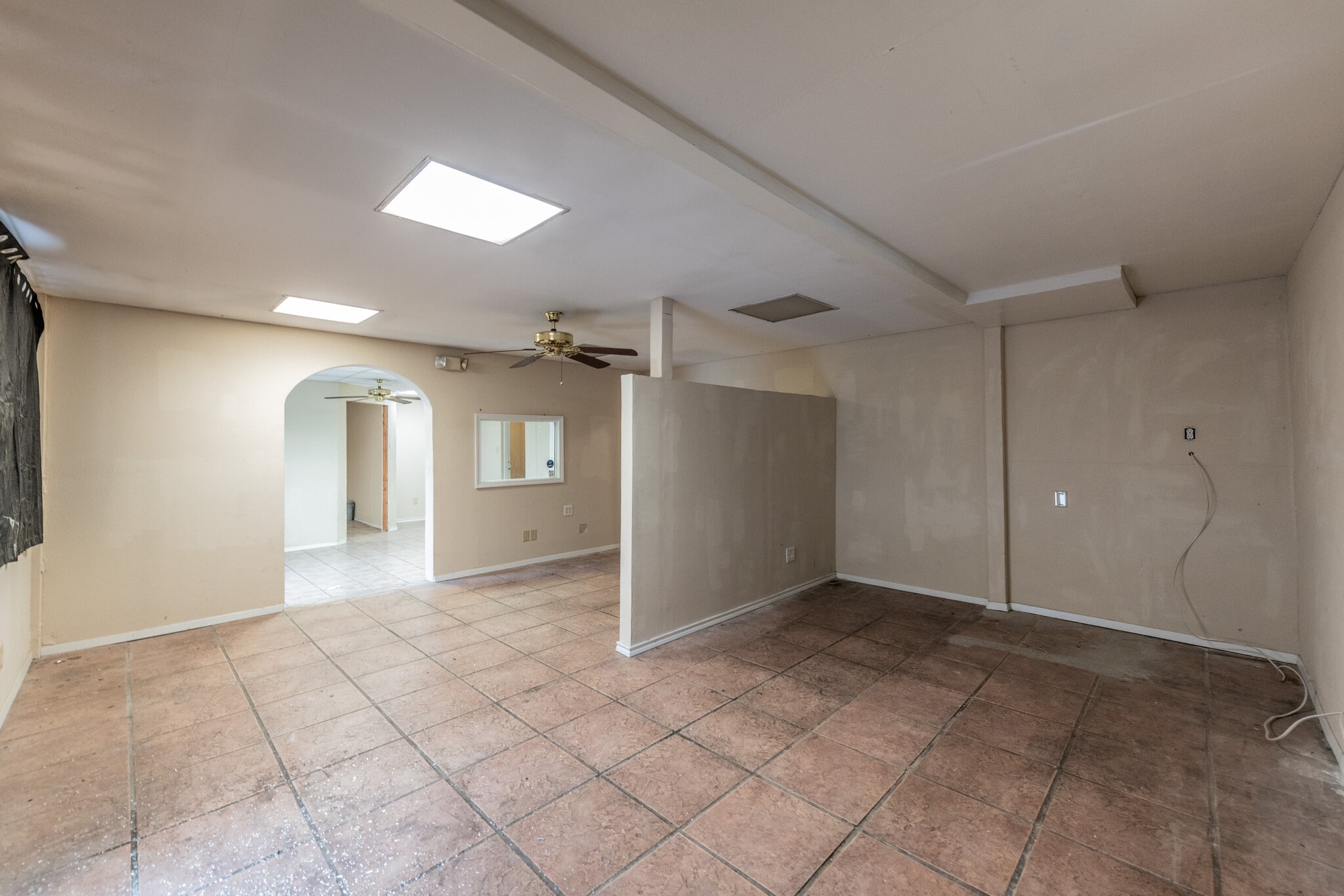 1006 West Ave, San Antonio, TX for lease Interior Photo- Image 1 of 12