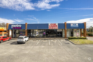 Plus de détails pour 9400 Perrin Beitel Rd, San Antonio, TX - Vente au détail à louer