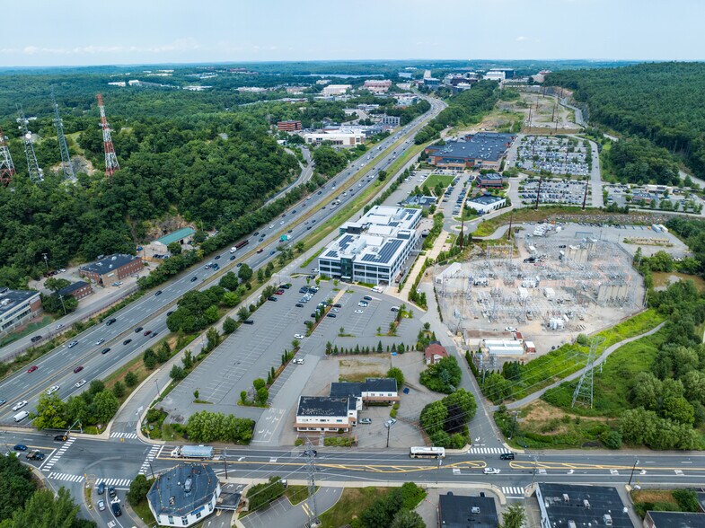 1273-1275 Main St, Waltham, MA à vendre - Photo du bâtiment - Image 3 de 7