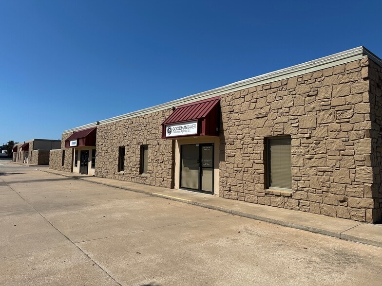 5802-5888 S 129th Ave, Tulsa, OK for lease - Building Photo - Image 2 of 13