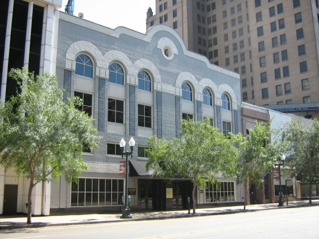 415 Texas St, Shreveport, LA à louer - Photo du bâtiment - Image 2 de 7