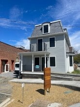 6 Commerce St, Beacon, NY à louer Photo intérieure- Image 2 de 9