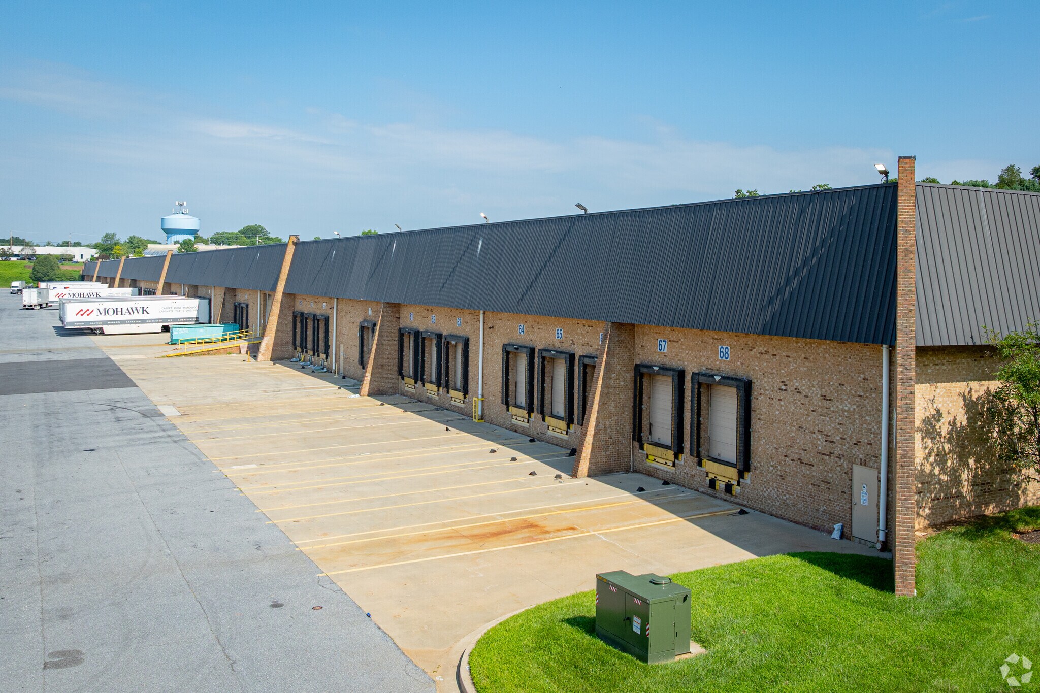 1470 Progress Way, Eldersburg, MD for lease Primary Photo- Image 1 of 5