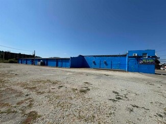 More details for 137 7th Ave, Huntington, WV - Sports & Entertainment for Sale