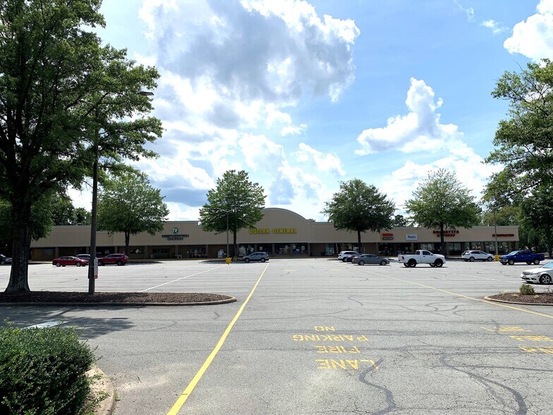 9159-9173 Atlee Rd, Mechanicsville, VA à louer - Photo du bâtiment - Image 3 de 5