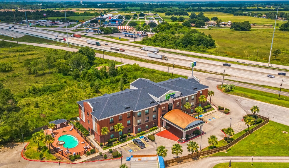 46300 Interstate 10, Winnie, TX for sale - Building Photo - Image 1 of 38