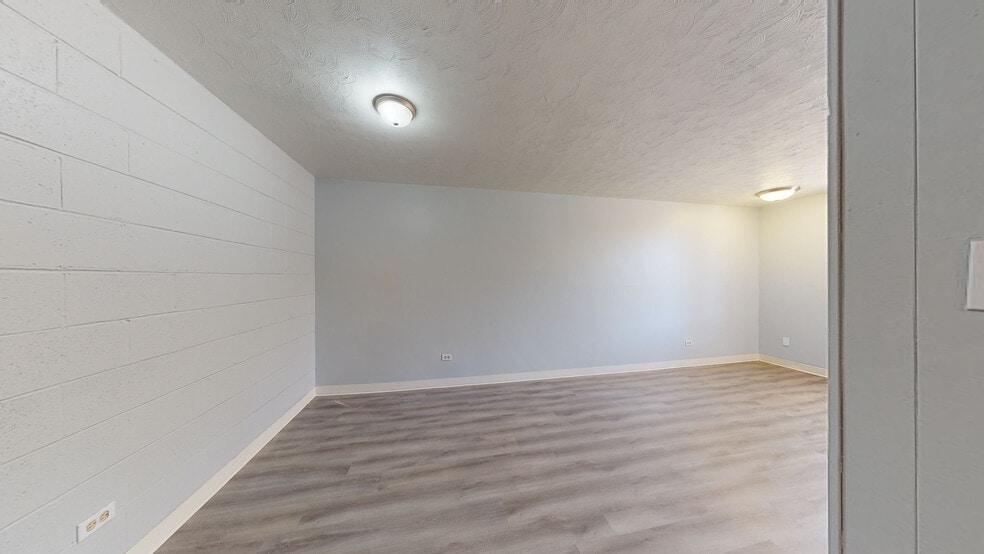 1207 S Wall St, Carbondale, IL à vendre - Numérisation 3D de Matterport - Image 2 de 24