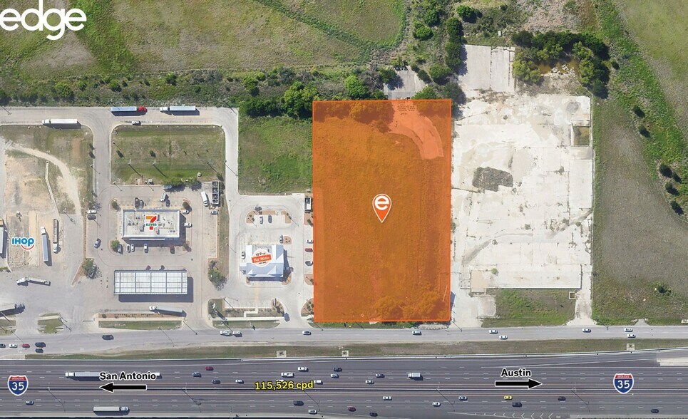 3920 S Interstate 35, San Marcos, TX à louer - Photo du bâtiment - Image 1 de 1