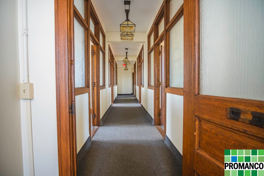 200 Putnam St, Marietta, OH à louer - Photo intérieure - Image 2 de 7