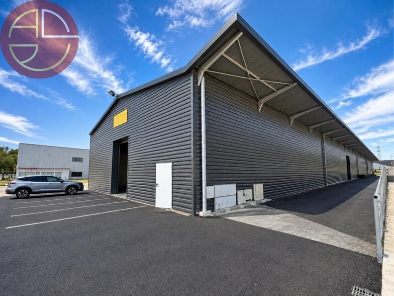 Industrial in Toulouse for lease - Building Photo - Image 3 of 16