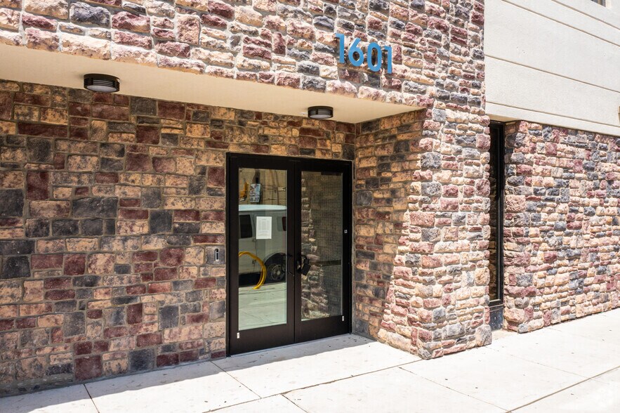 1601 Atlantic Ave, Atlantic City, NJ à louer - Photo du bâtiment - Image 3 de 5