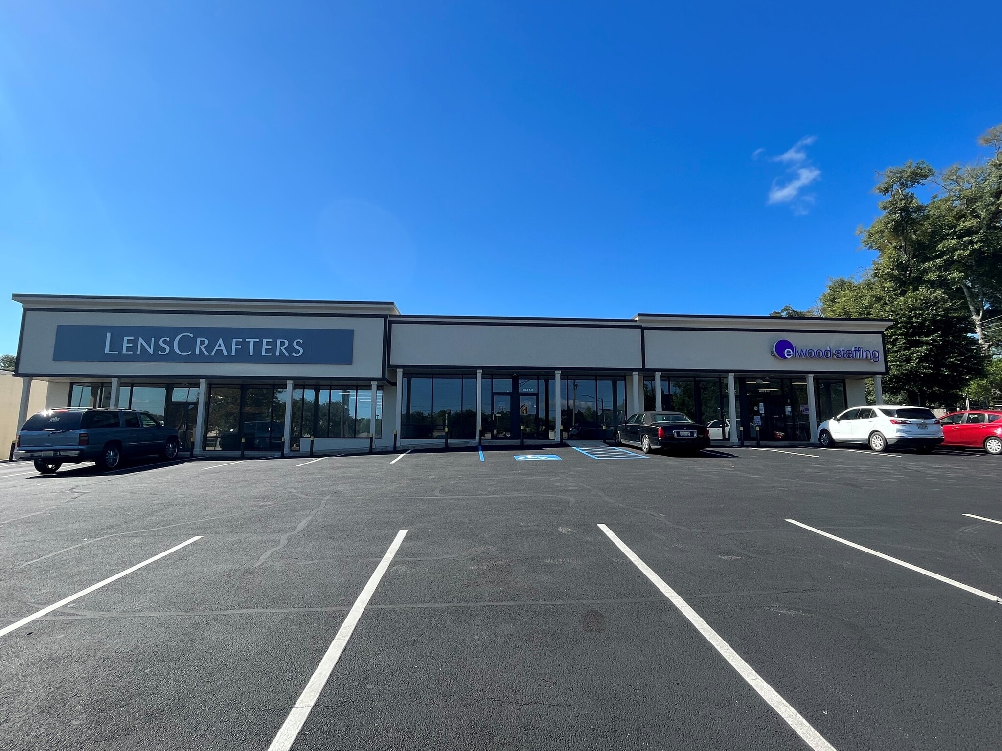 4027 Airport Blvd, Mobile, AL for lease Primary Photo- Image 1 of 3