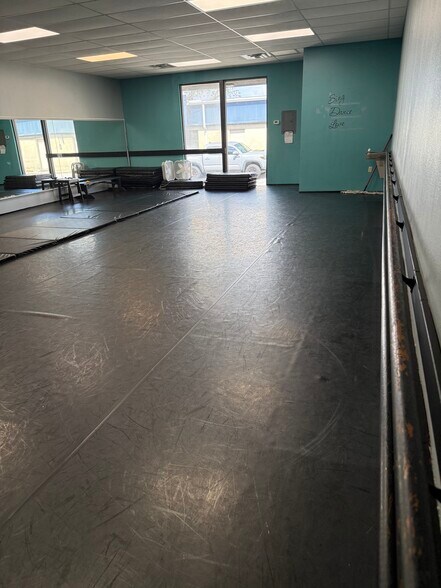 769 Blanding Blvd, Orange Park, FL à louer - Photo du bâtiment - Image 3 de 12