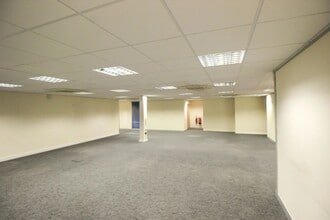 Dunnings Bridge Rd, Bootle for lease Interior Photo- Image 1 of 7