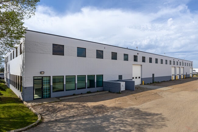 More details for 9550 & 9508 45 AV INVESTMENT OPPORTUNITY – Industrial for Sale, Edmonton, AB