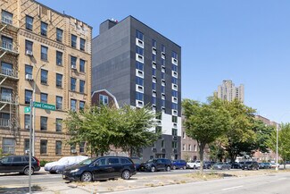 Plus de détails pour 3187 Grand Concourse, Bronx, NY - Multi-résidentiel à vendre