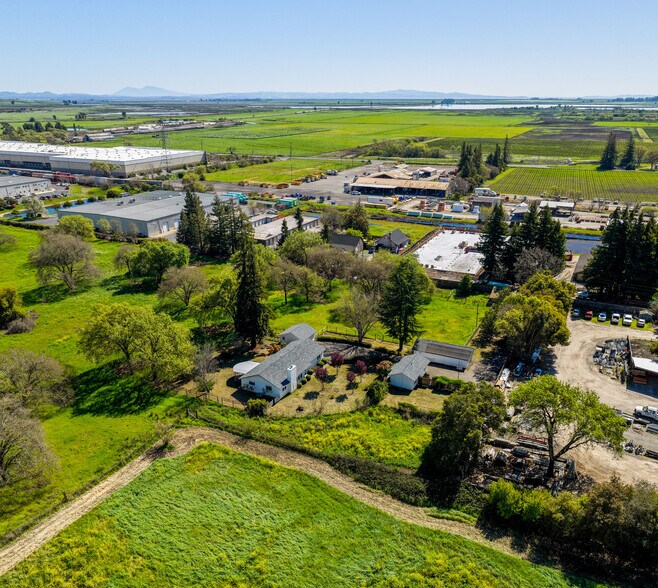 22666 Broadway, Sonoma, CA à vendre - Aérien - Image 1 de 9