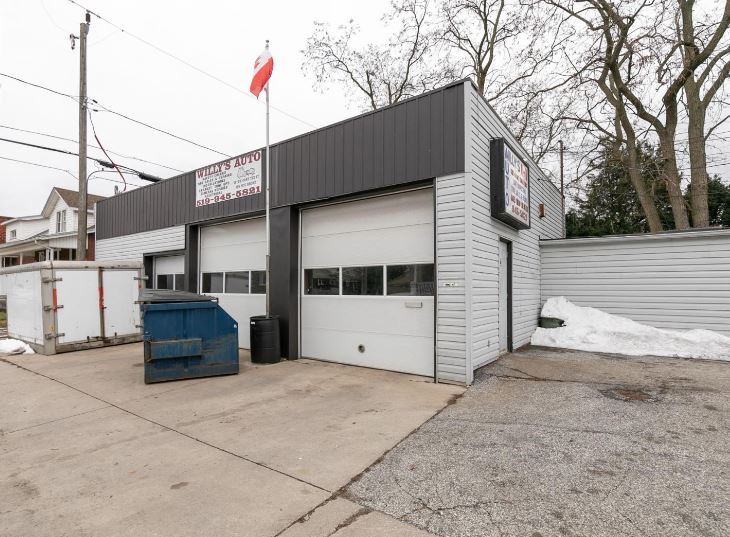 871 Shepherd St E, Windsor, ON à vendre Photo principale- Image 1 de 1