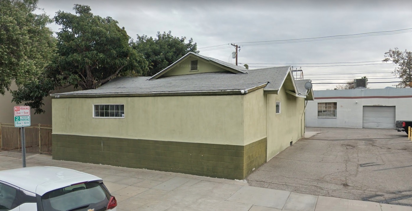 1214 W Burbank Blvd, Burbank, CA à louer Photo principale- Image 1 de 14