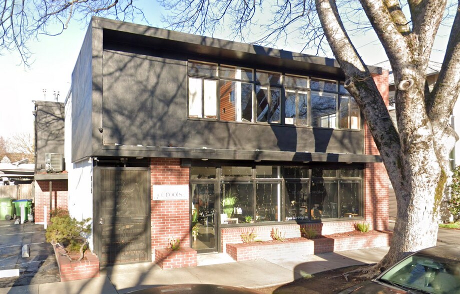 818 19th St, Sacramento, CA à vendre - Photo du bâtiment - Image 2 de 7