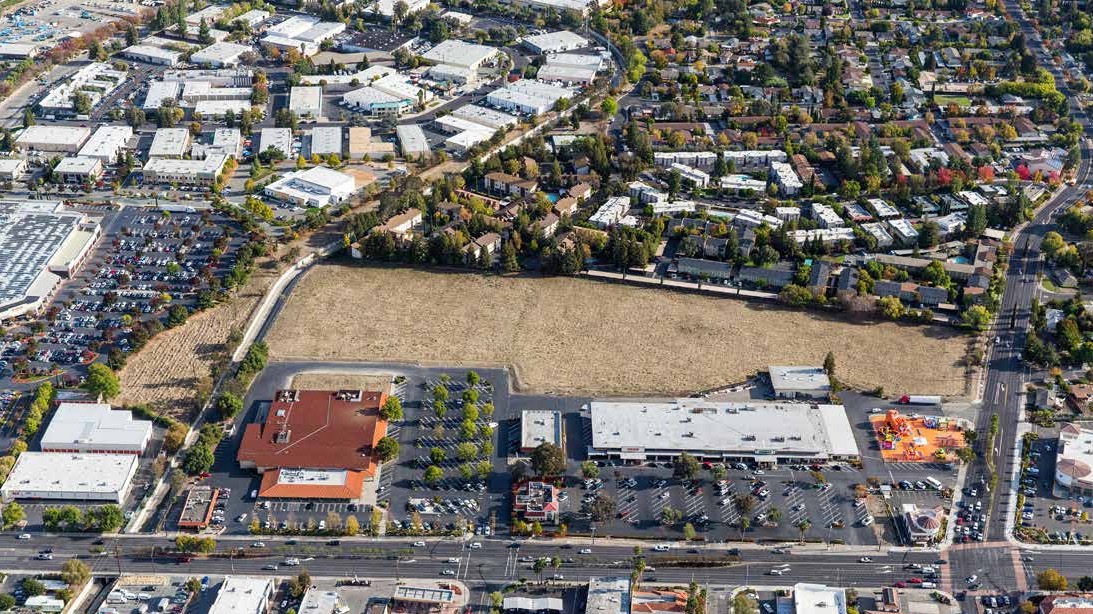 2050 Monument Blvd, Concord, CA à louer Photo du bâtiment- Image 1 de 7