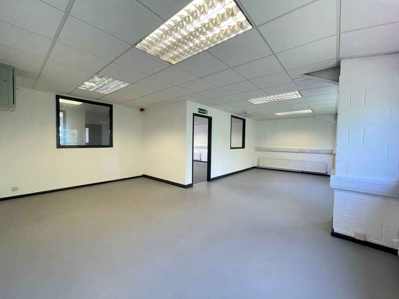 Ferry Hinksey Rd, Oxford for lease - Building Photo - Image 2 of 4