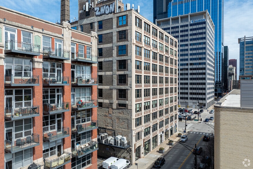 328 S Jefferson St, Chicago, IL for lease - Building Photo - Image 3 of 26