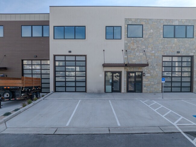 Plus de détails pour 4518 Forestdale Dr, Park City, UT - Spécialité à vendre