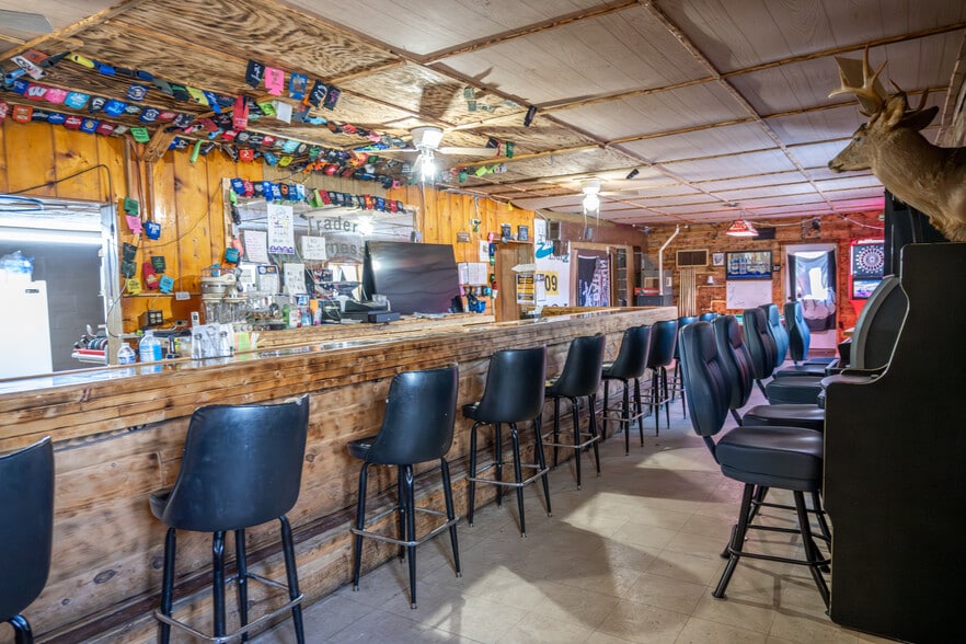 N13903 State Road 80, Necedah, WI for sale - Building Photo - Image 3 of 16