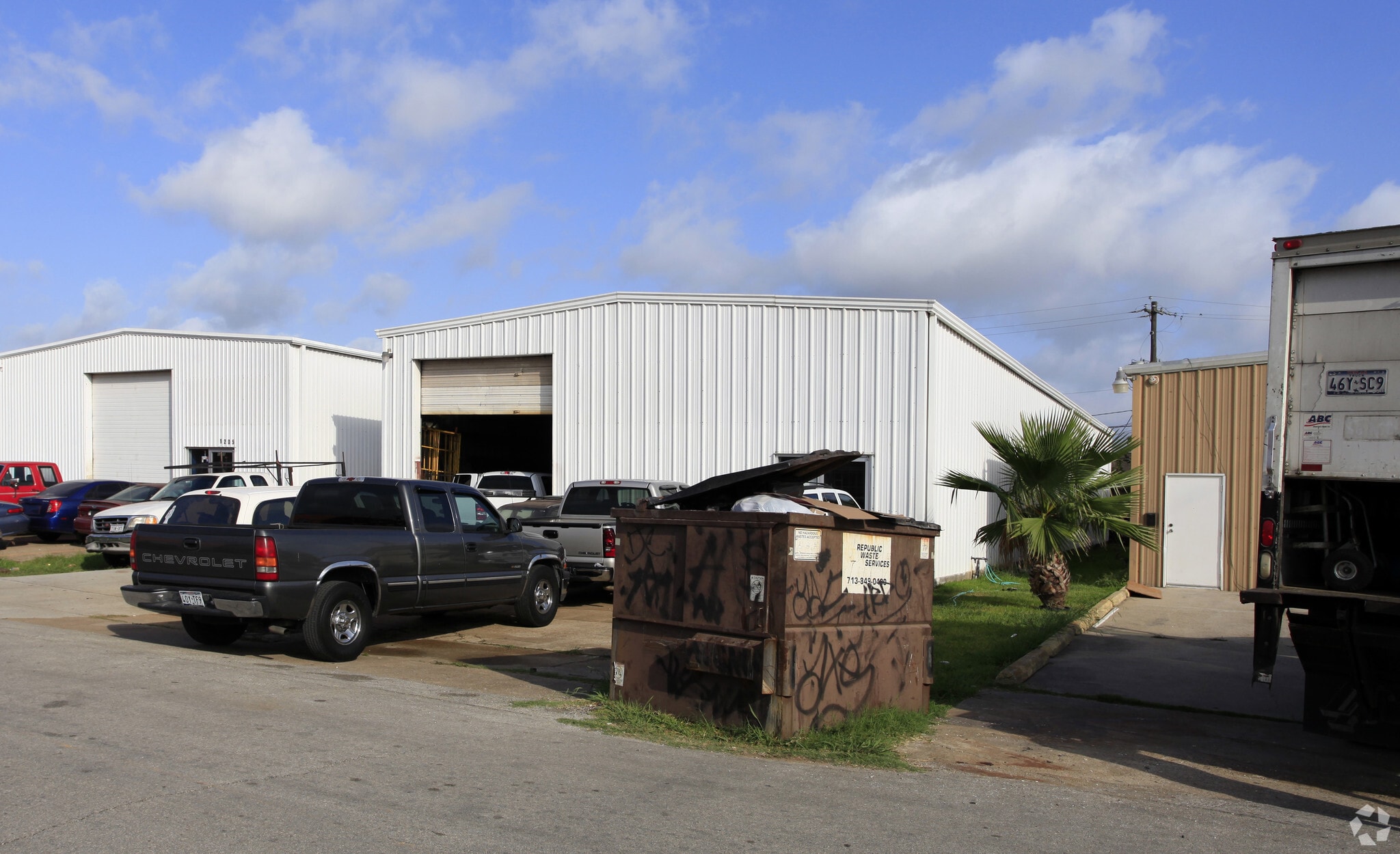 1203 Mississippi Ave, South Houston, TX for lease Primary Photo- Image 1 of 3